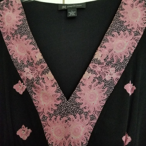 2 for $25 INC Black & Pink Blouse - Picture 4 of 8